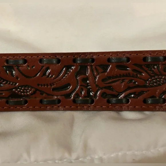 PATRICIA NASH Tooled Leather Belt with Engraved Buckle - Picture 7 of 7